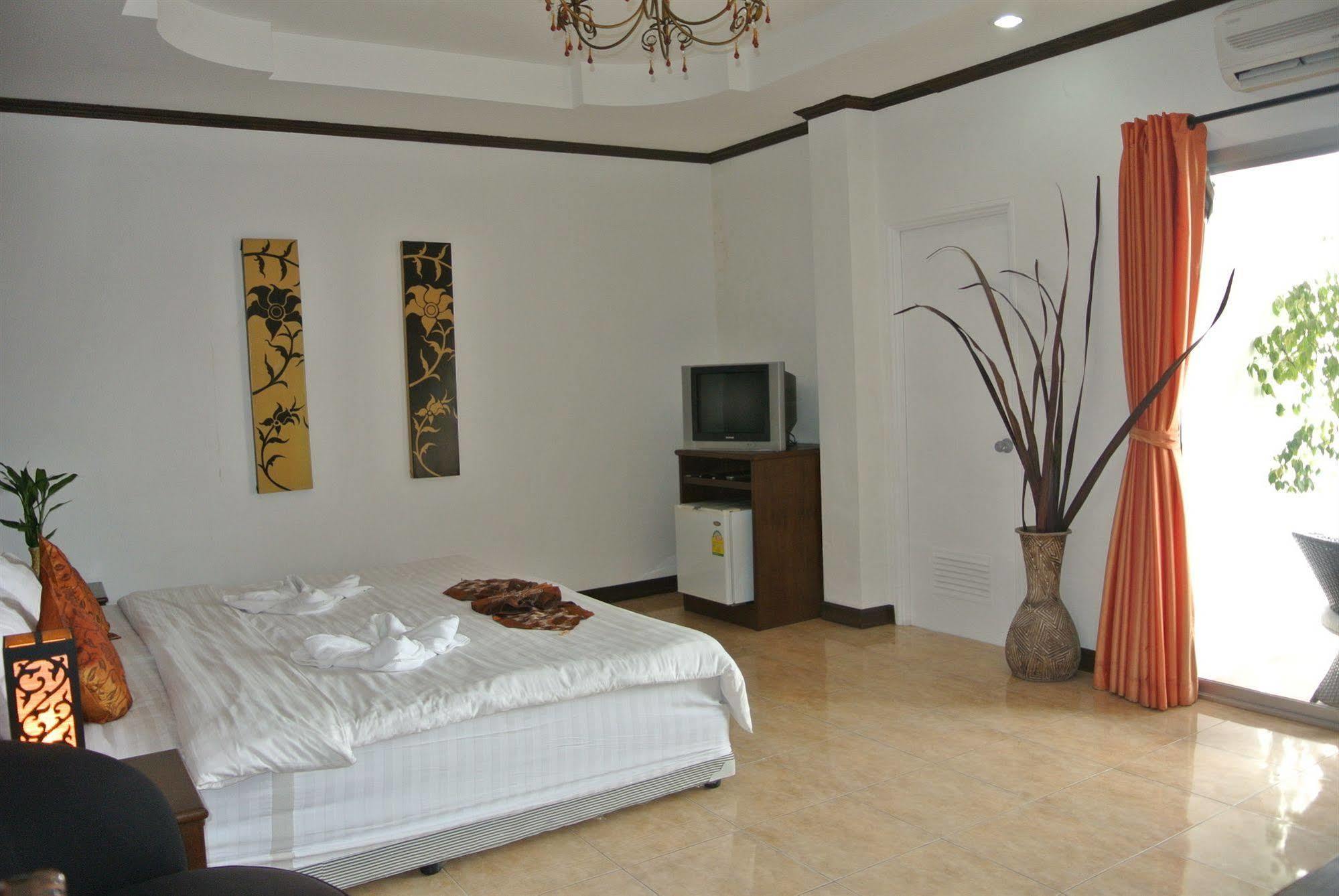 Gorgeous Boutique Room Patong Exterior photo